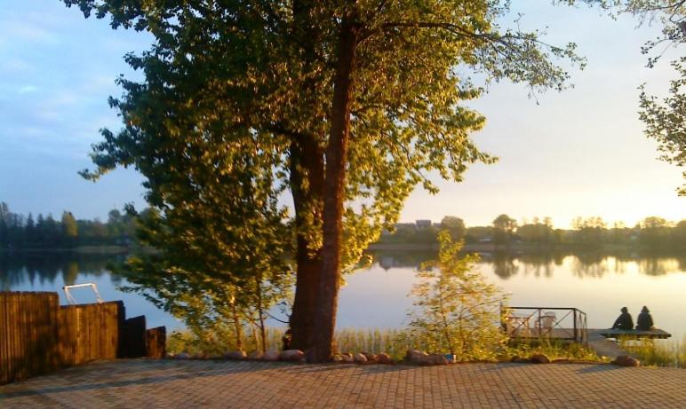 Ezerkiemis Hotel Тракай Екстериор снимка